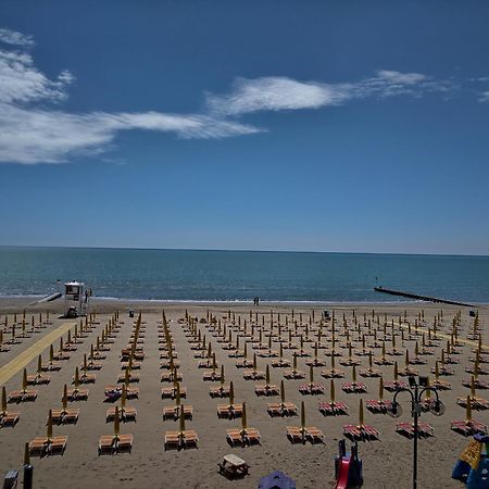 Hotel Loreley Lido di Jesolo Eksteriør billede